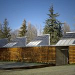 Edificio Bioclimático de Instalaciones en las Piscinas de Gamarra